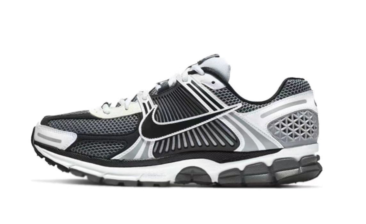 Nike Vomero 5 'Dark Grey’