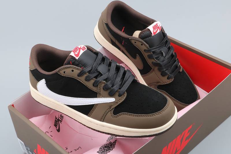 Jordan 1 Low ‘Travis Scott Low - Moka’