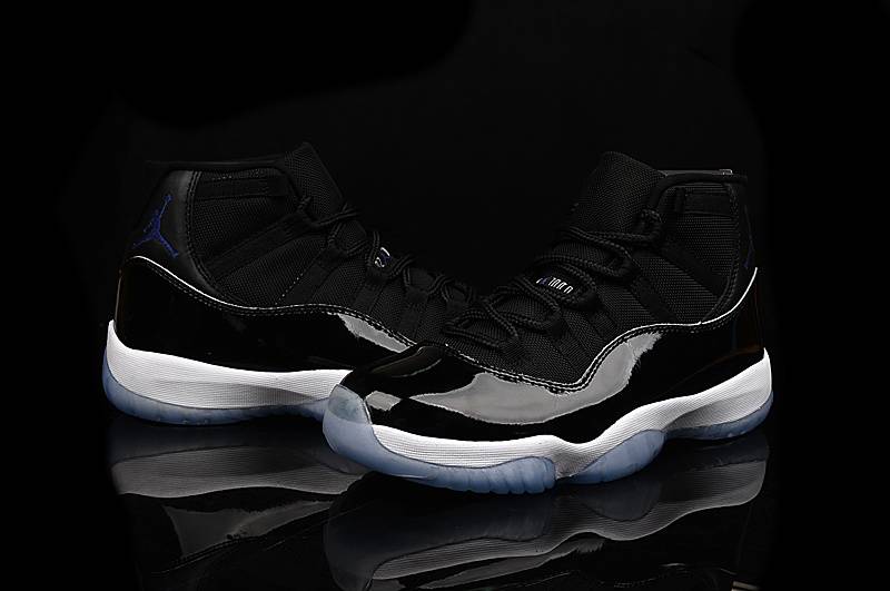 AIR JORDAN 11 'RETRO SPACE JAM'