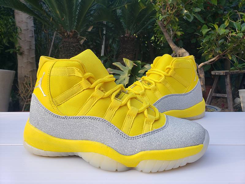 Air Jordan 11  "Yellow & Gray"