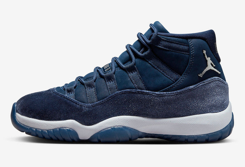 Air Jordan 11 Retro 'Midnight Navy Velvet'