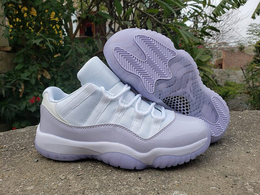 Air Jordan 11 'Low Pure Violet '