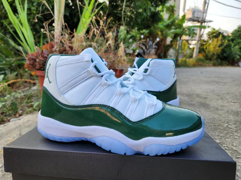 Air Jordan 11 'Hunter Green'