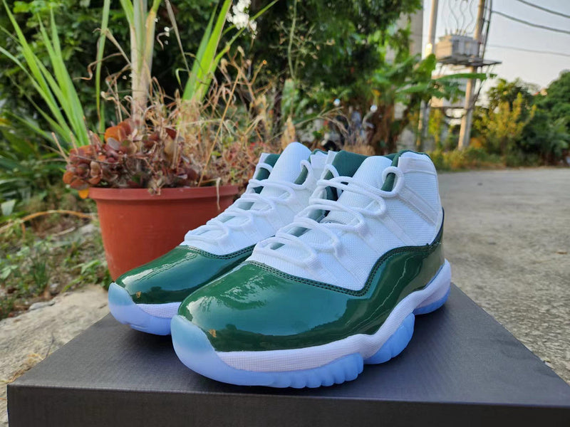 Air Jordan 11 'Hunter Green'