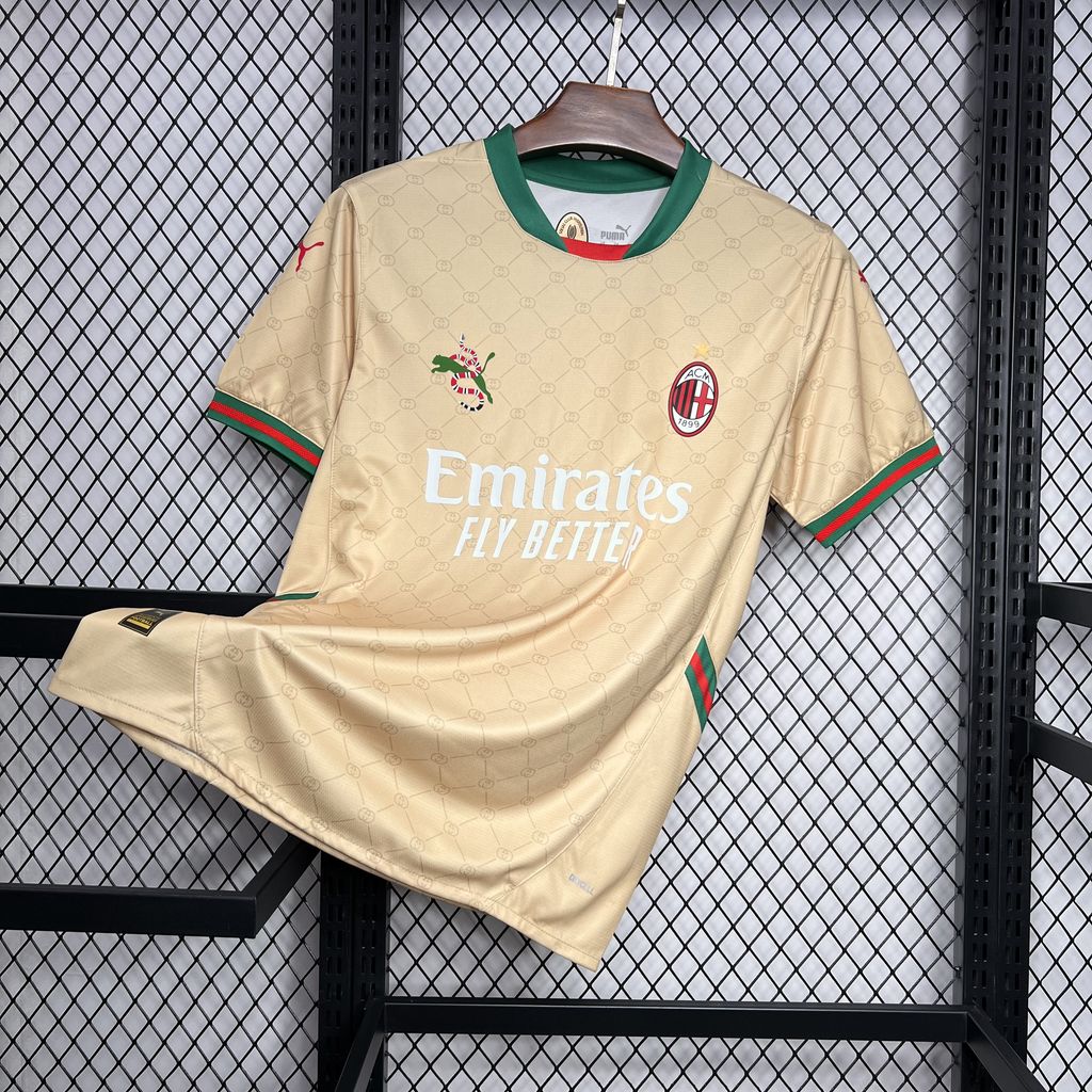 Maillot ‘AC Milan 2024/25 Gucci co-branded edition’