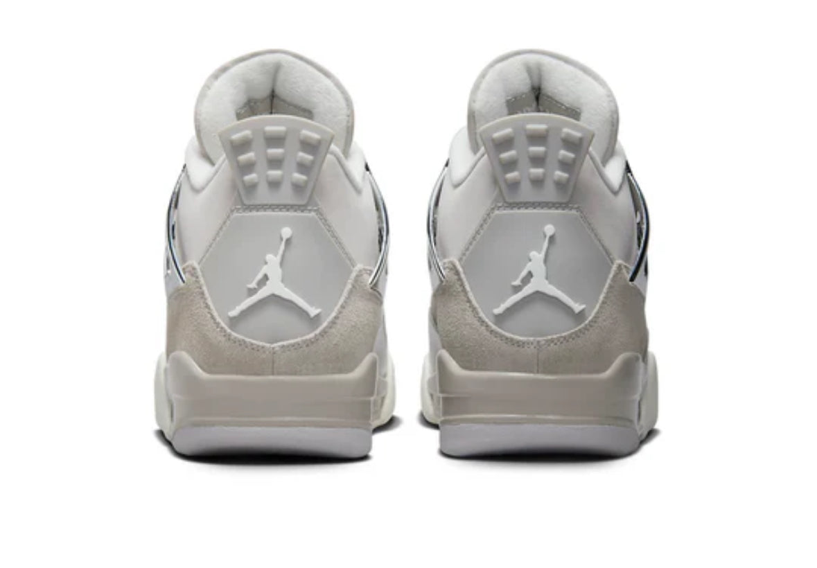 Air Jordan 4 Retro 'Frozen Moments'