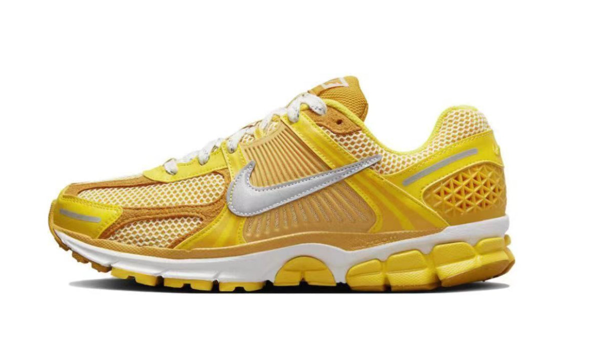 Nike Vomero 5 'Yellow Ochre’