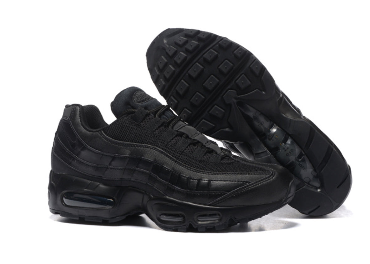 Air Max 95 ‘Full Black’