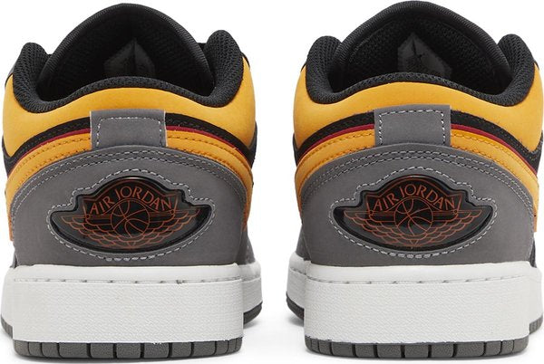 Jordan 1 Low ‘SE GS'Vivid Orange'