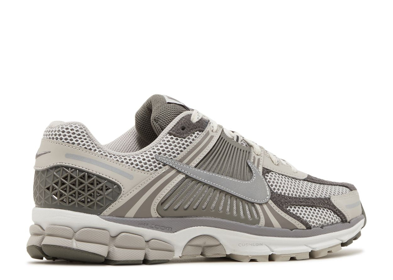 Nike Vomero 5 'Iron Ore Flat Pewter’