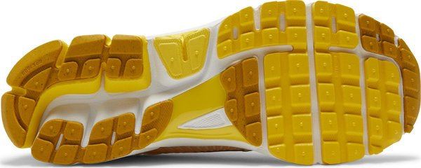 Nike Vomero 5 'Yellow Ochre’