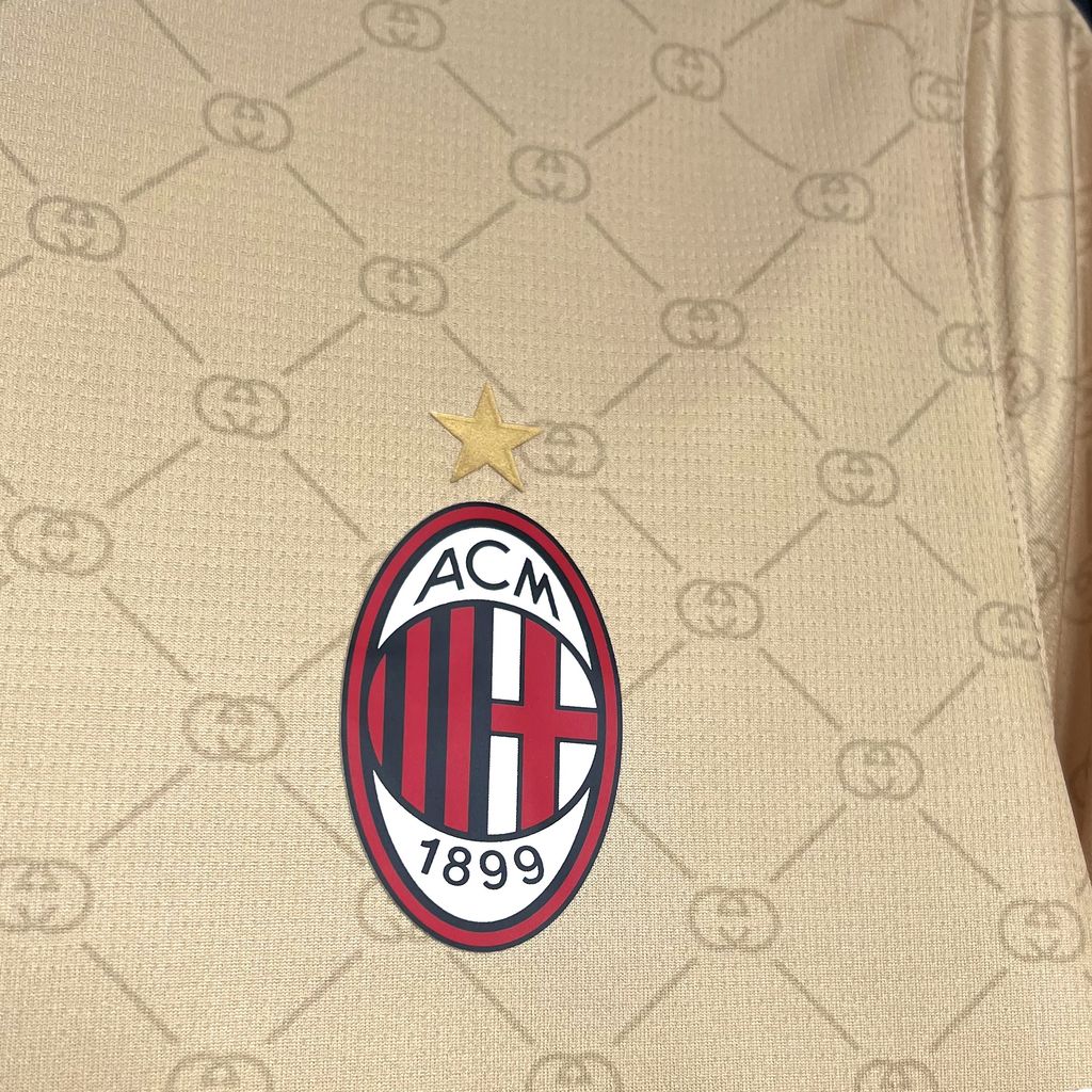 Maillot ‘AC Milan 2024/25 Gucci co-branded edition’