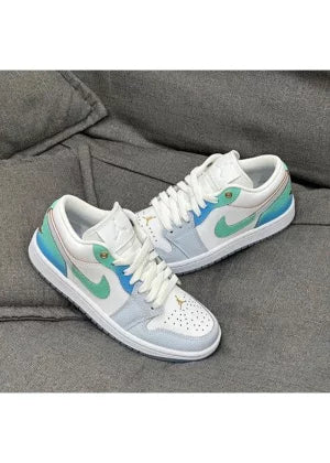 Air Jordan Retro 1 Low Se Emerald Rise